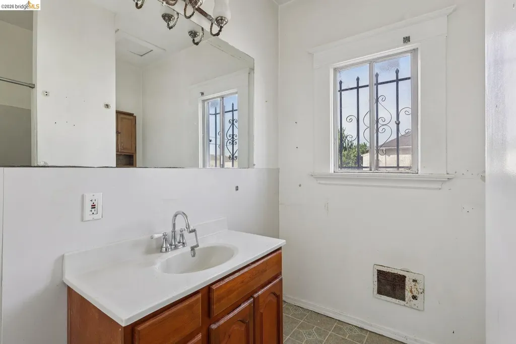 1201 41st Avenue Oakland CA 94601