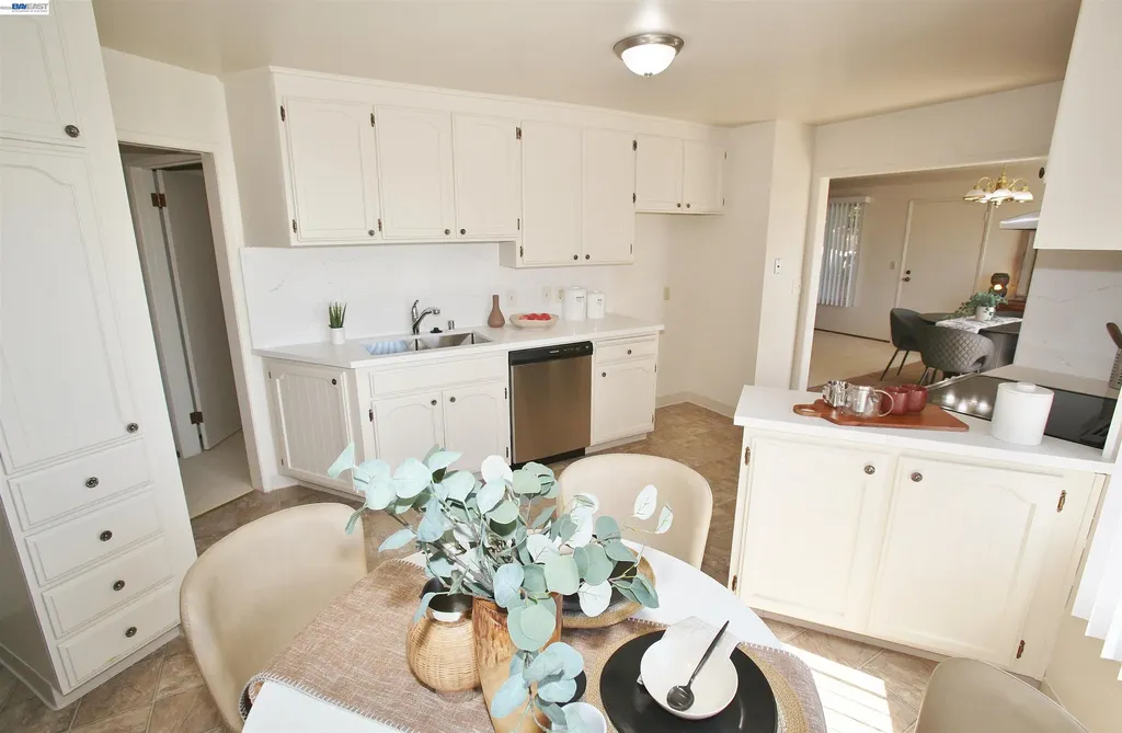 2728 Sheffield Place Castro Valley CA 94546