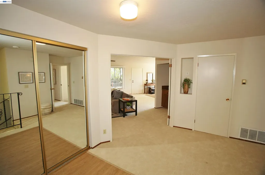 2728 Sheffield Place Castro Valley CA 94546