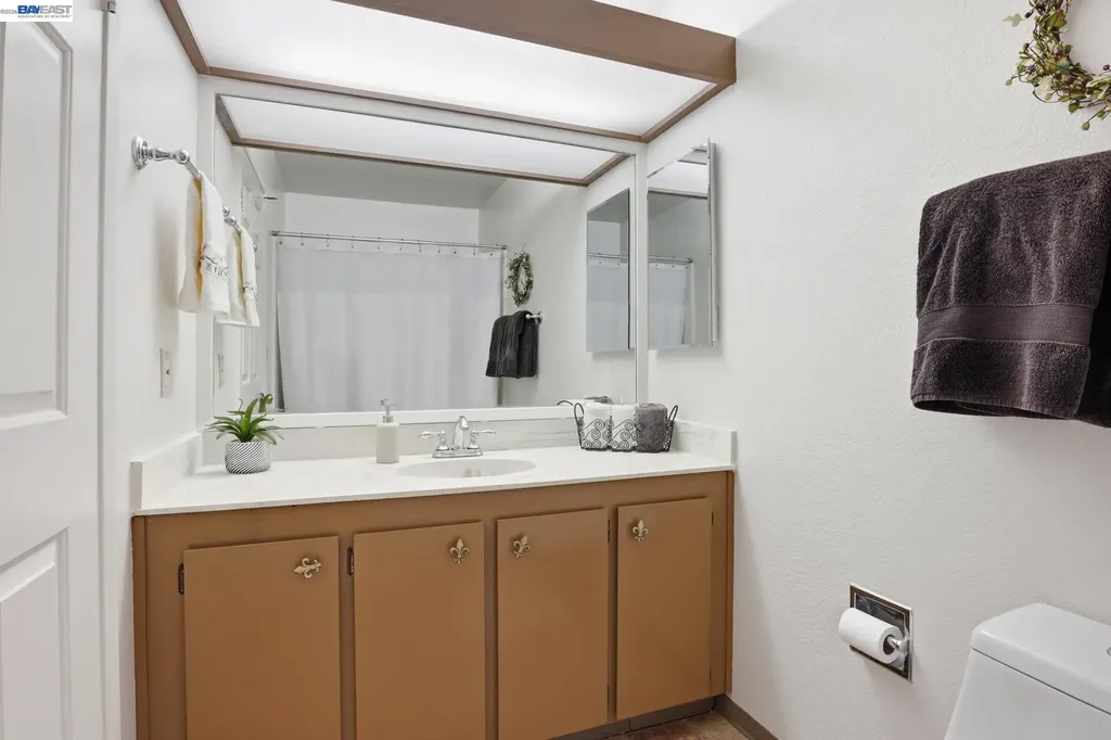 21109 Gary Drive Hayward CA 94546