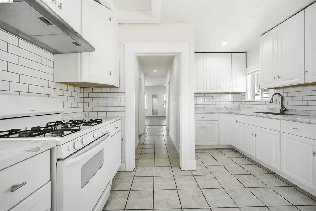 2628 22nd Avenue Oakland CA 94606