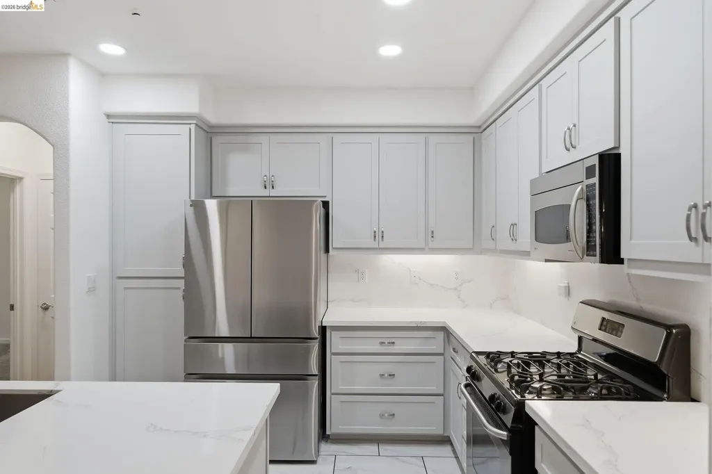 4132 Clarinbridge Circle Dublin CA 94568