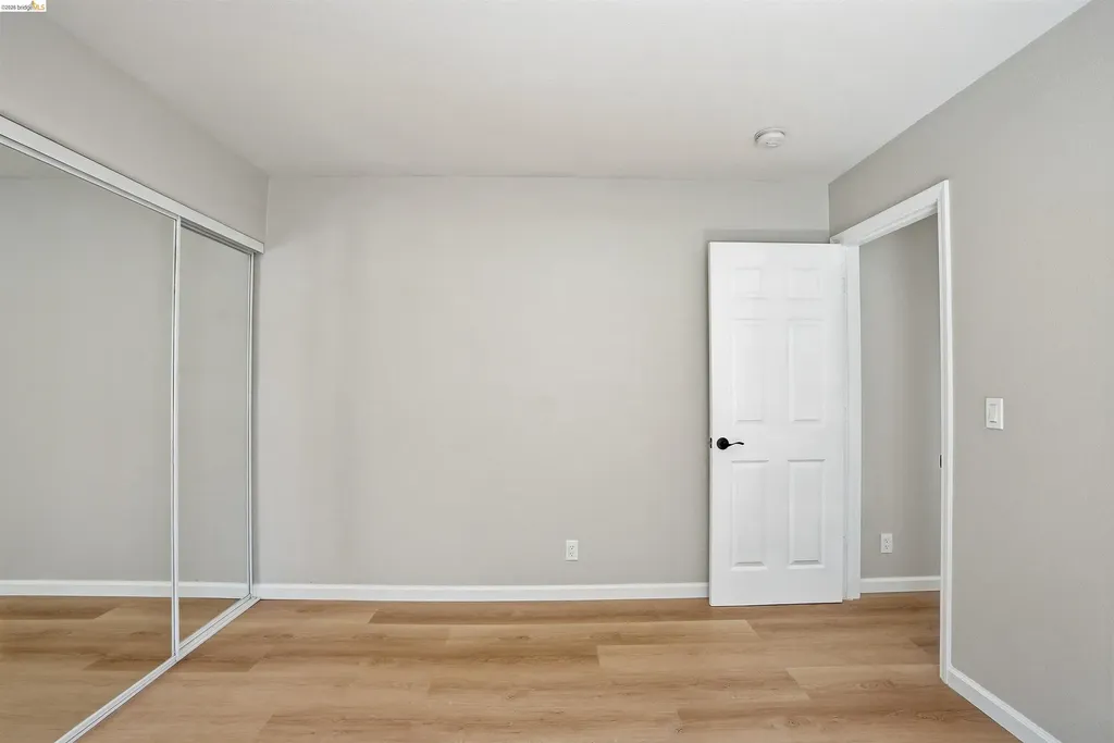 3012 Minna Avenue Oakland CA 94619