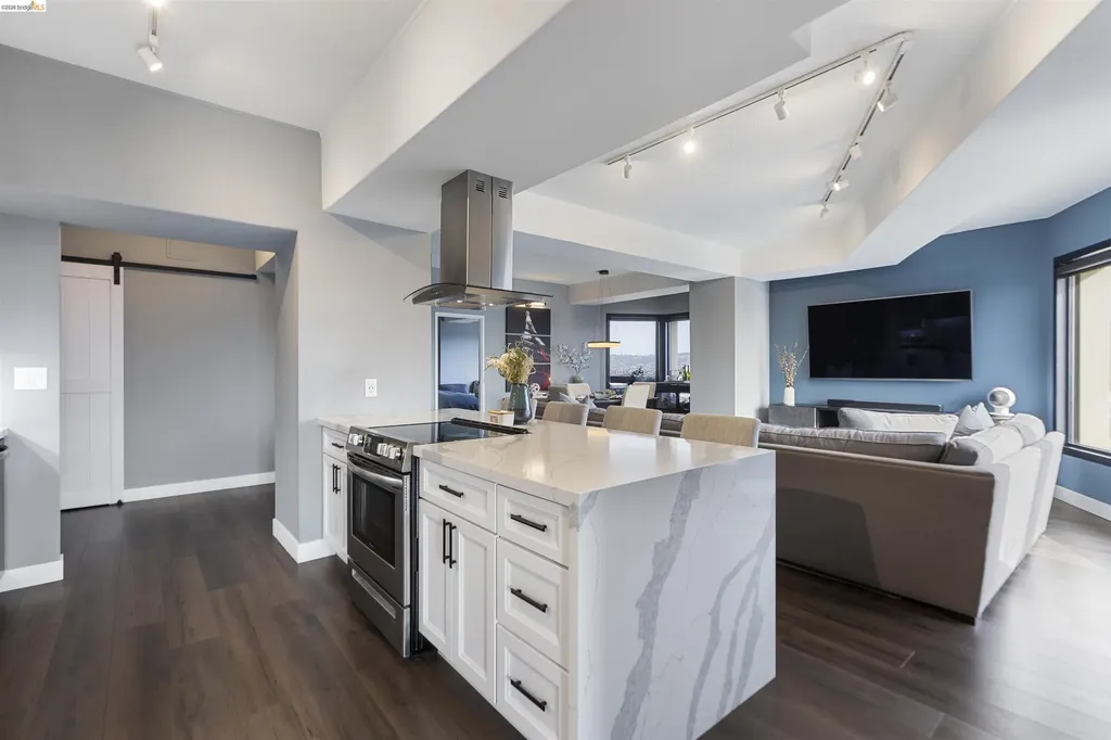 6363 Christie Avenue Emeryville CA 94608