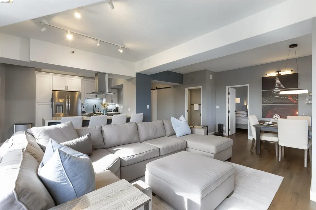 6363 Christie Avenue Emeryville CA 94608