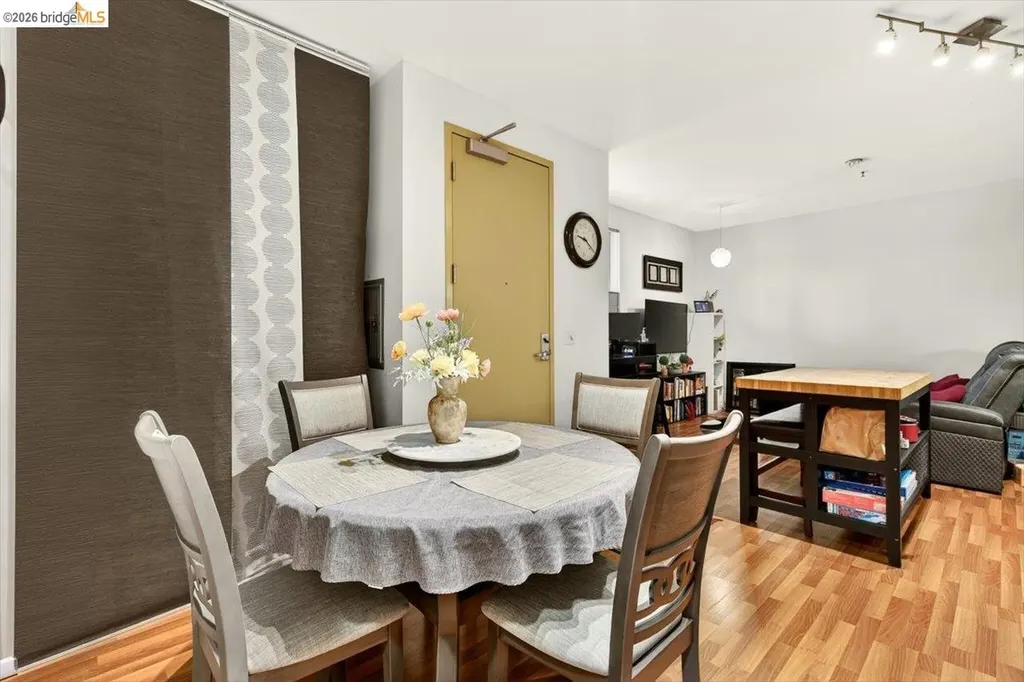 1007 41st Street Emeryville CA 94608