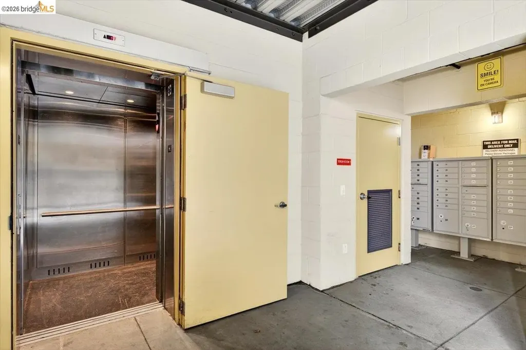 1007 41st Street Emeryville CA 94608