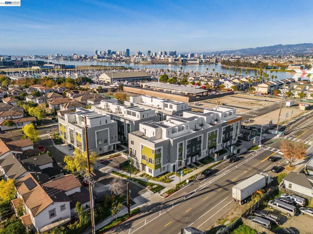 1921 Grand Street Alameda CA 94501