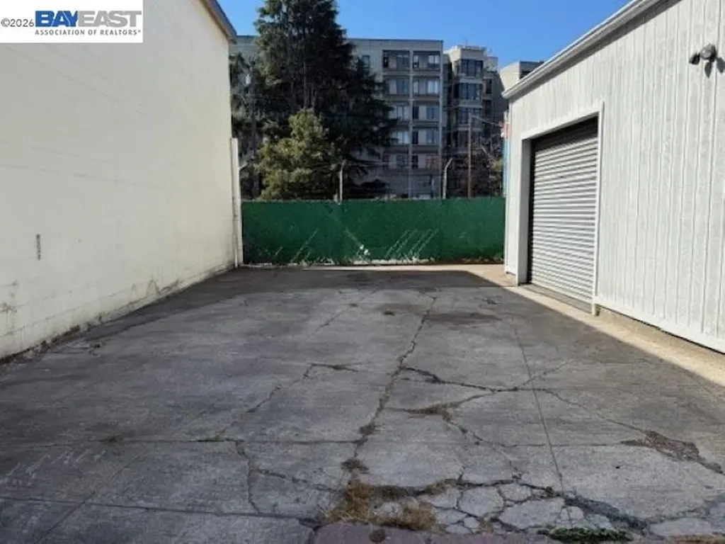3429 Eden Lane Oakland CA 94601