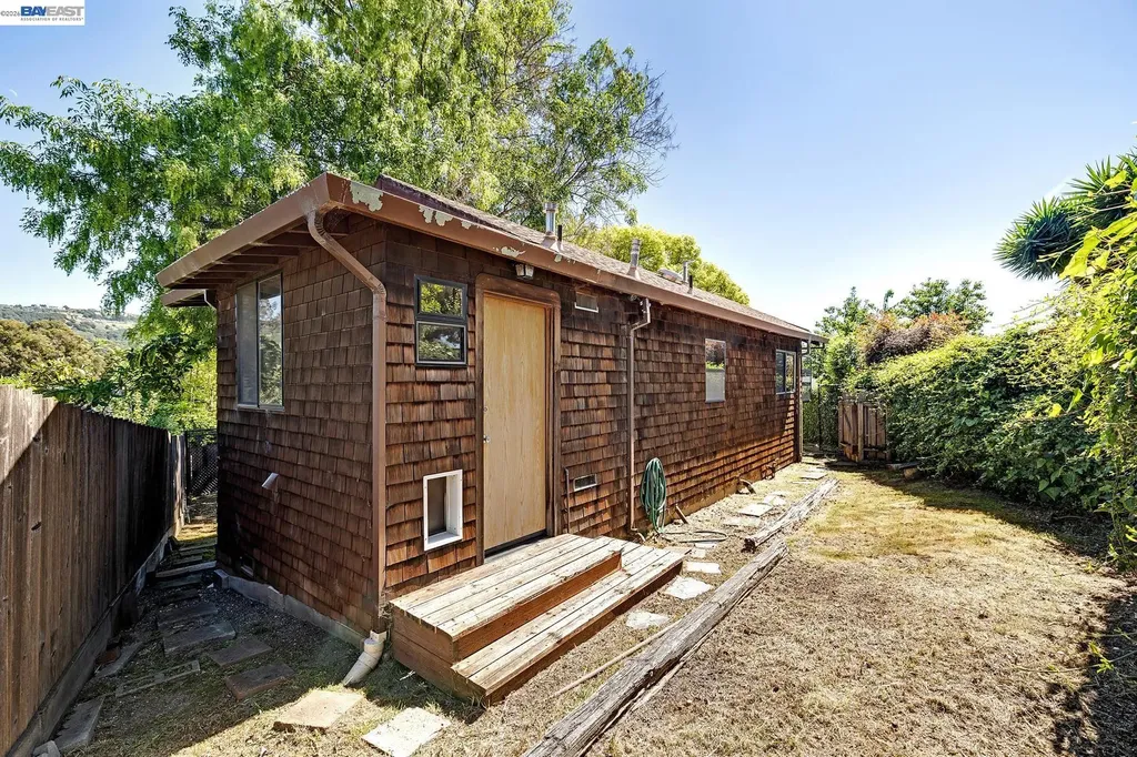 3261 Wyman Street Oakland CA 94619