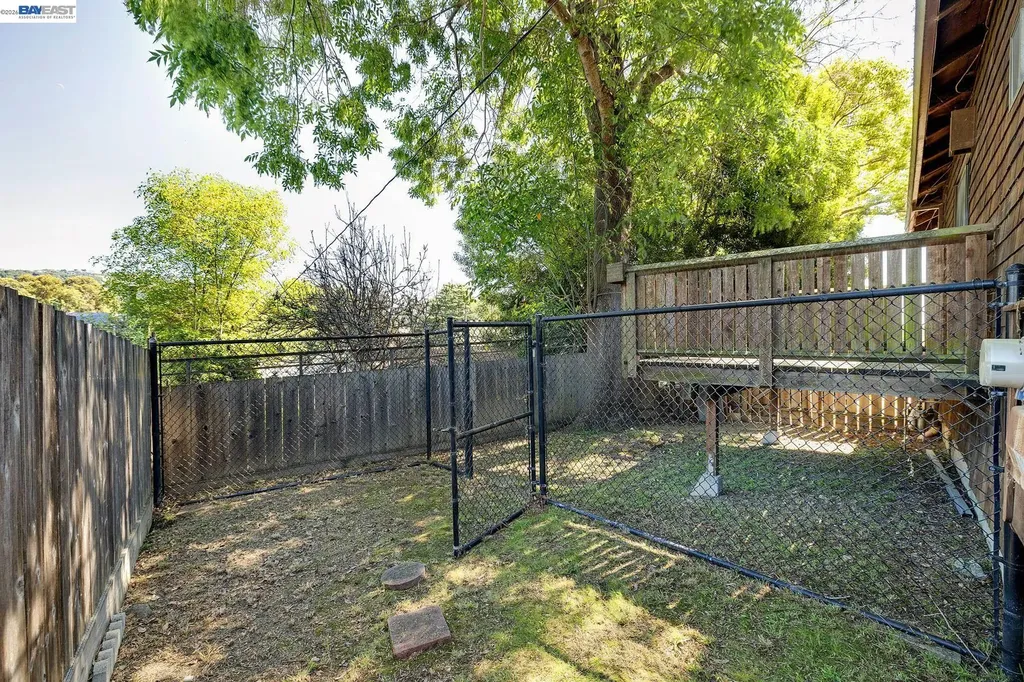 3261 Wyman Street Oakland CA 94619