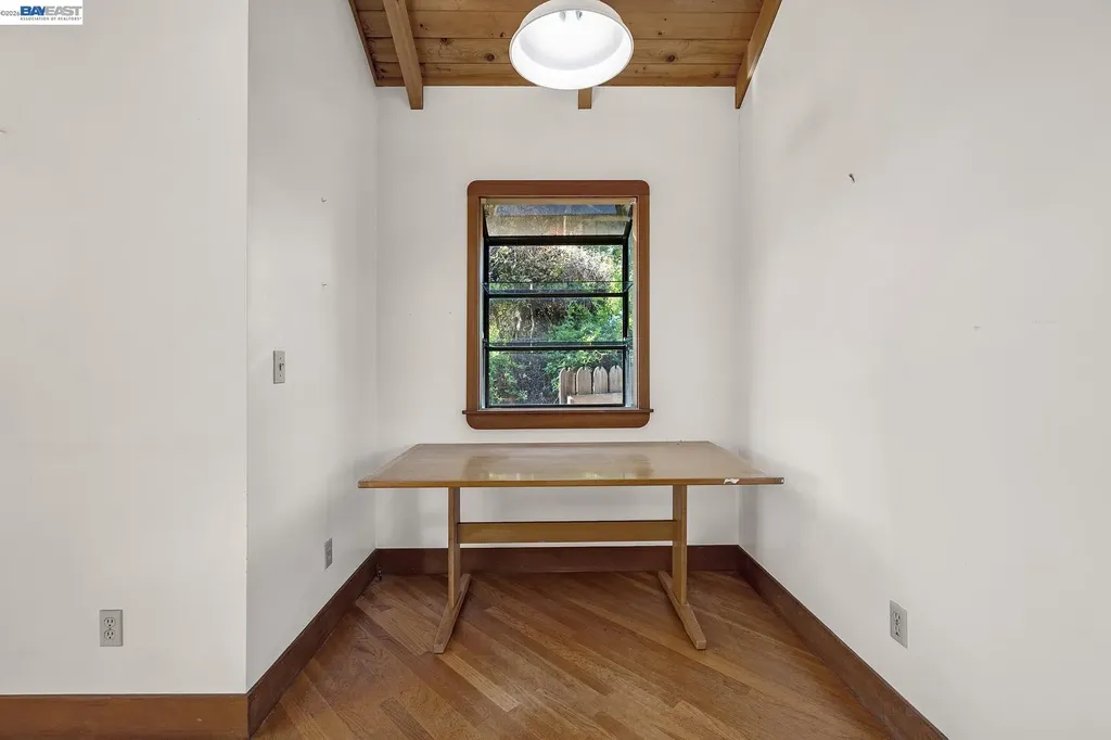 3261 Wyman Street Oakland CA 94619