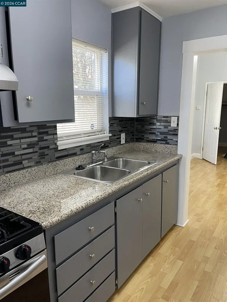 1705 Linden Street Oakland CA 94607