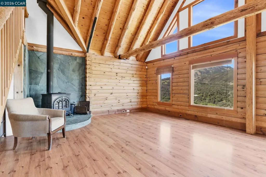 530 Leon Way Clayton CA 94517