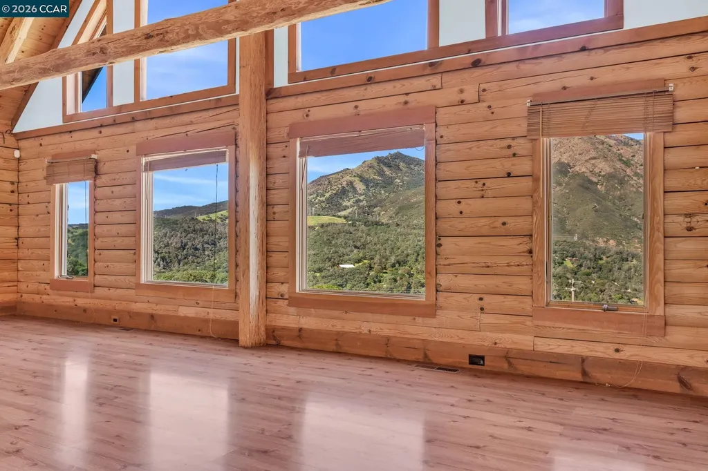 530 Leon Way Clayton CA 94517