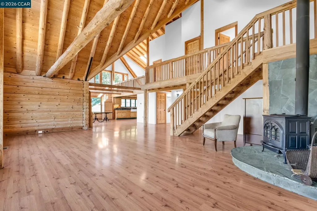 530 Leon Way Clayton CA 94517