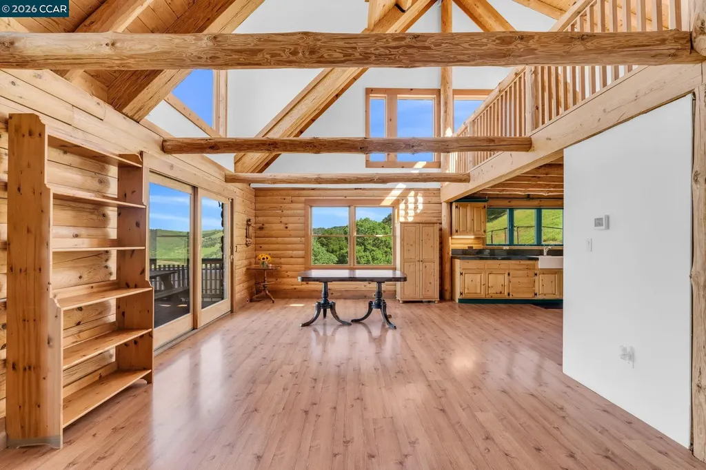 530 Leon Way Clayton CA 94517