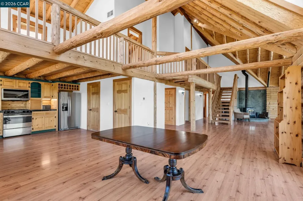 530 Leon Way Clayton CA 94517