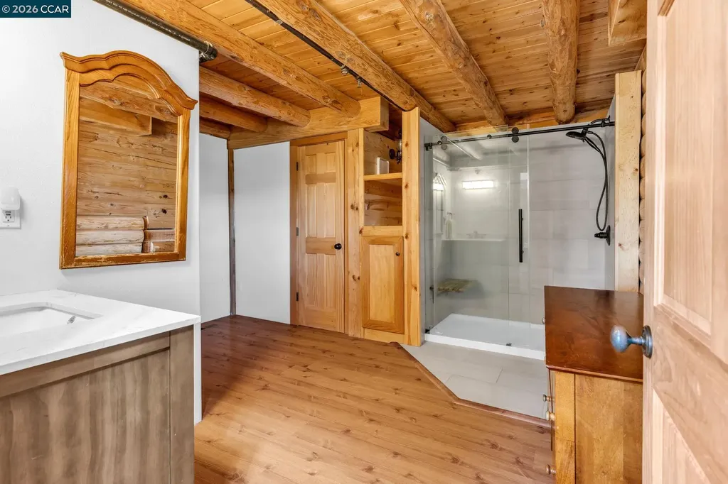 530 Leon Way Clayton CA 94517