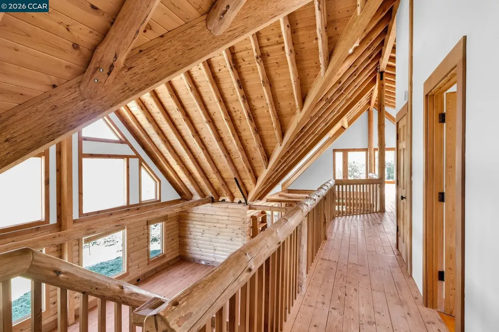 530 Leon Way Clayton CA 94517