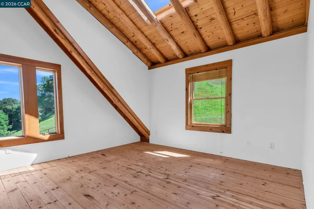 530 Leon Way Clayton CA 94517