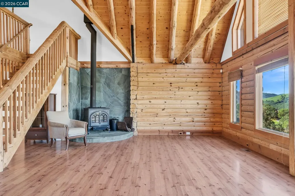 530 Leon Way Clayton CA 94517