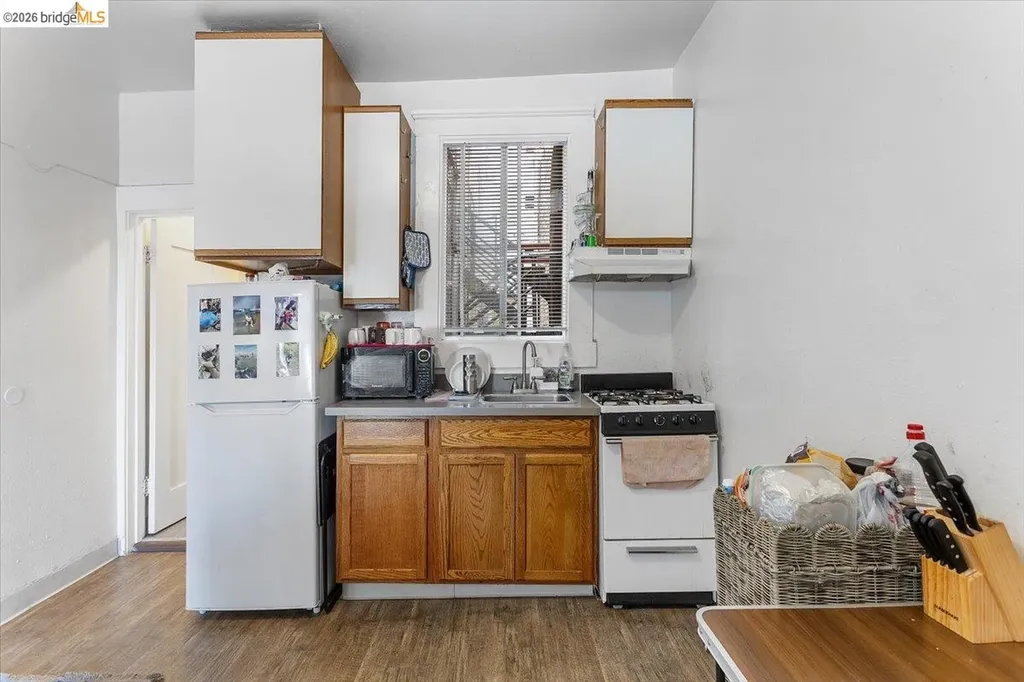 498 25th Street Oakland CA 94612
