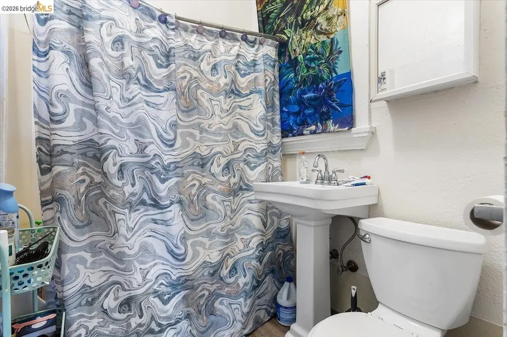 498 25th Street Oakland CA 94612