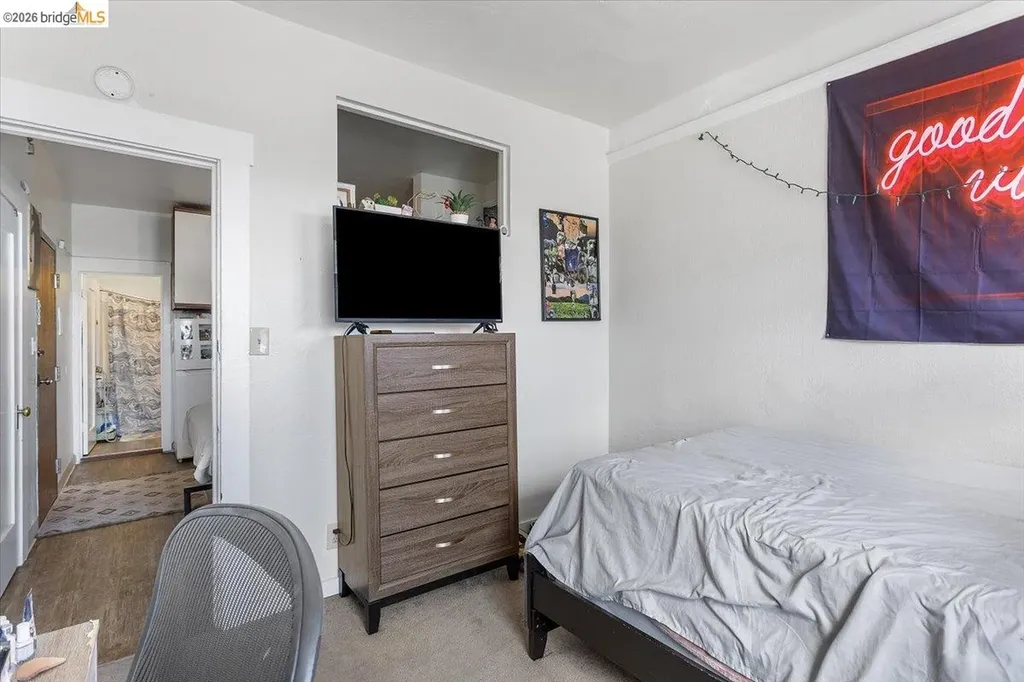 498 25th Street Oakland CA 94612