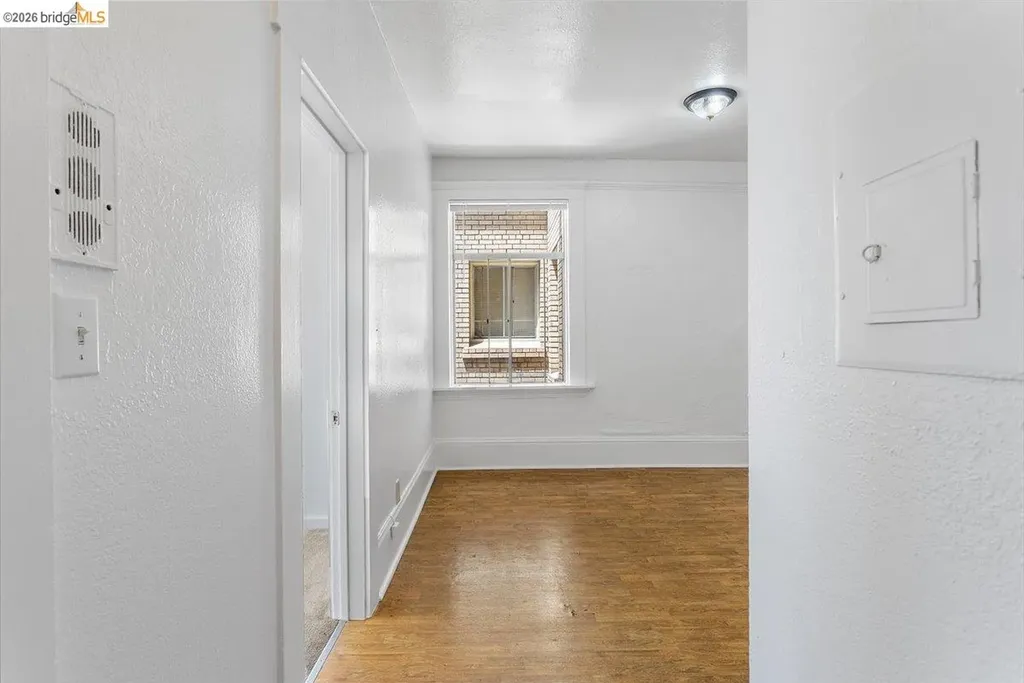 498 25th Street Oakland CA 94612