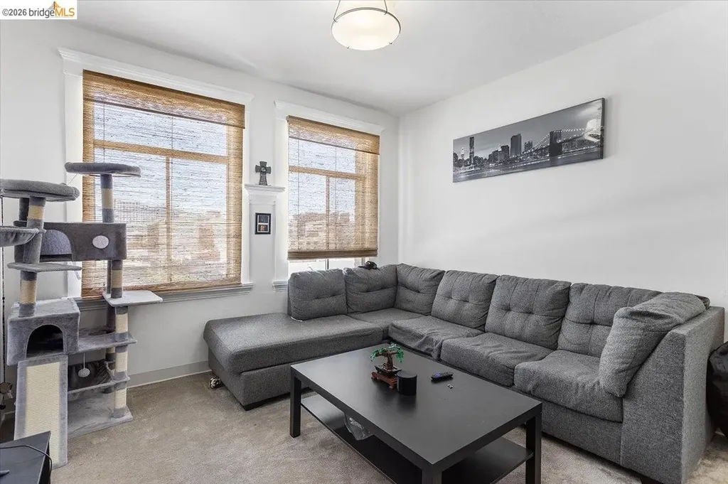 498 25th Street Oakland CA 94612