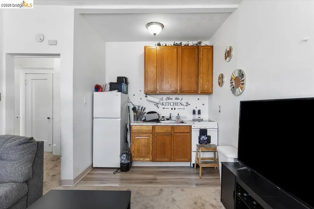 498 25th Street Oakland CA 94612
