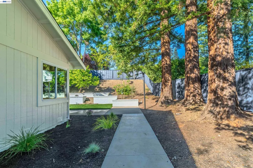 205 Sabina Court Danville CA 94526