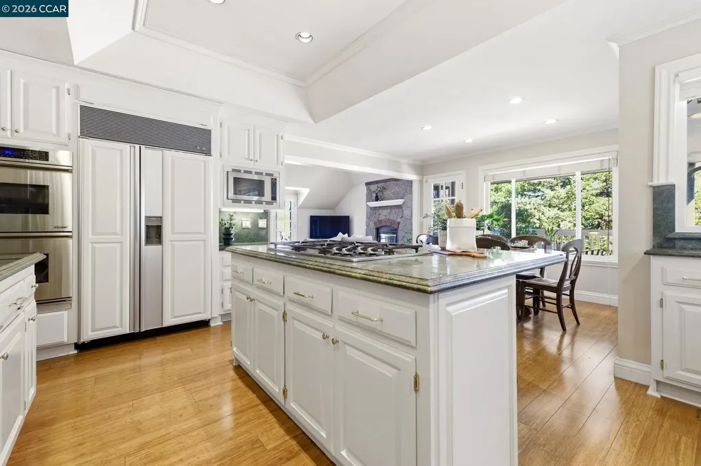 725 Castle Rock Road Walnut Creek CA 94598