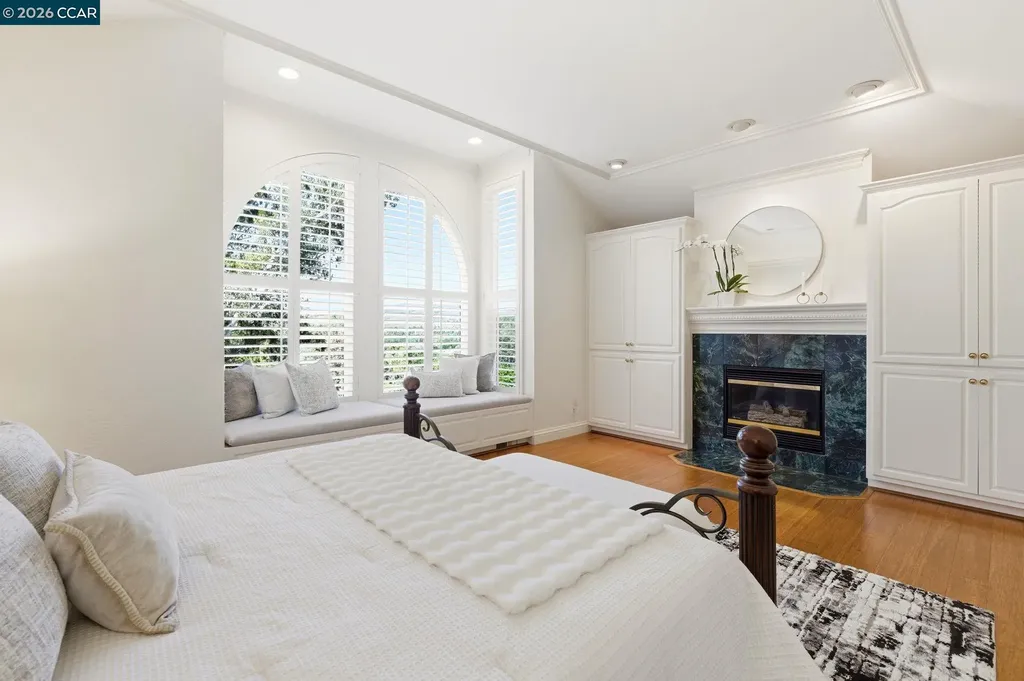 725 Castle Rock Road Walnut Creek CA 94598