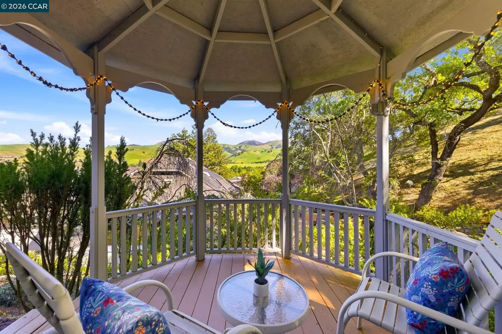725 Castle Rock Road Walnut Creek CA 94598