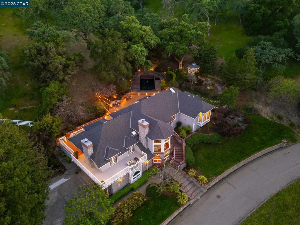 725 Castle Rock Road Walnut Creek CA 94598