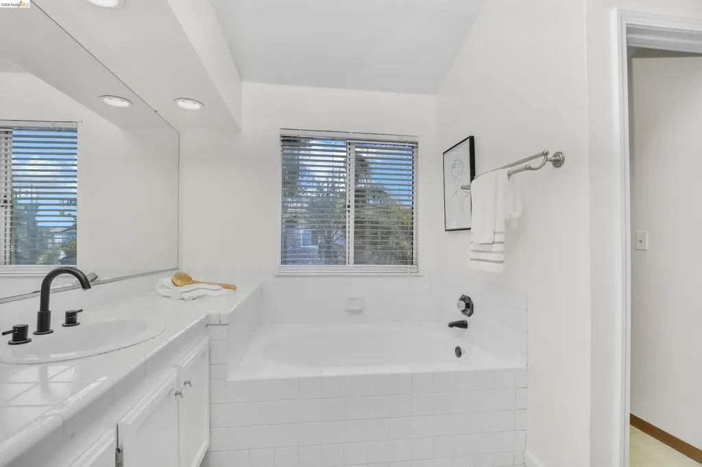 2459 Del Mar Court Discovery Bay CA 94505