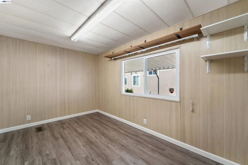 301 Maui Circle Union City CA 94587
