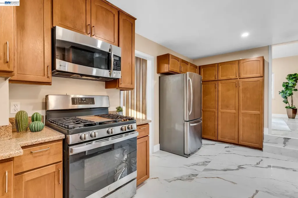 4628 Fieldbrook Road Oakland CA 94619