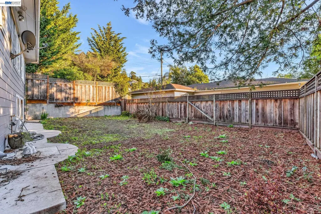 4628 Fieldbrook Road Oakland CA 94619