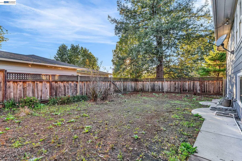4628 Fieldbrook Road Oakland CA 94619
