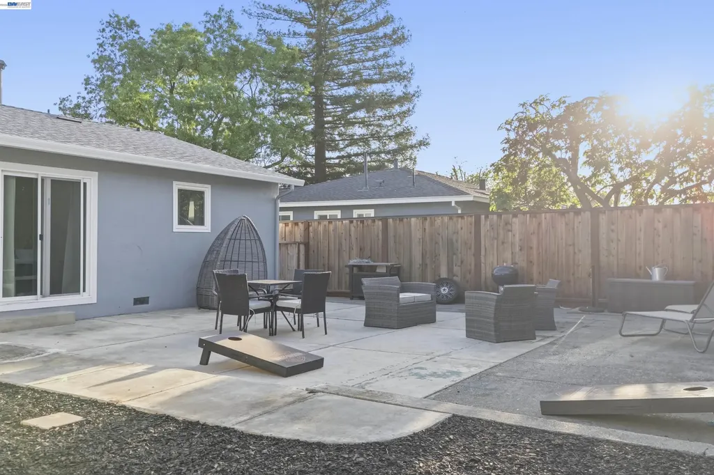 2746 Kelly Street Livermore CA 94551