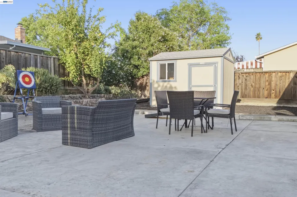 2746 Kelly Street Livermore CA 94551
