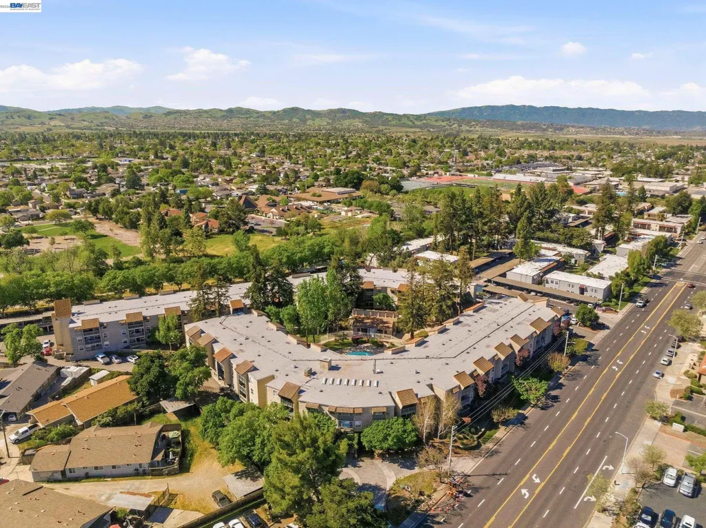 1087 Murrieta Boulevard Livermore CA 94550