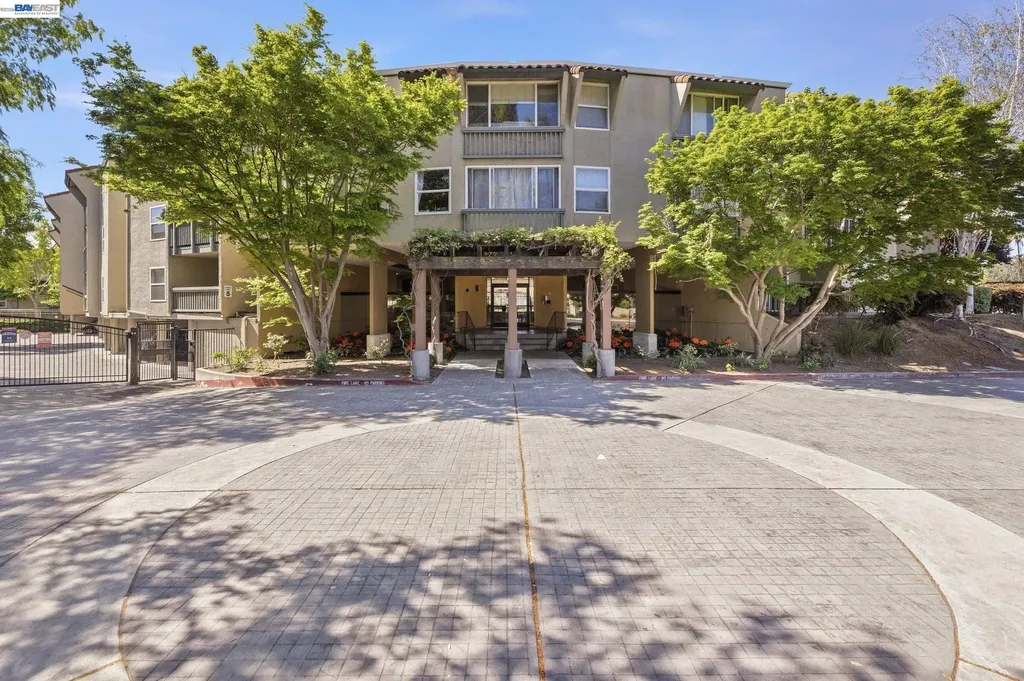 1087 Murrieta Boulevard Livermore CA 94550