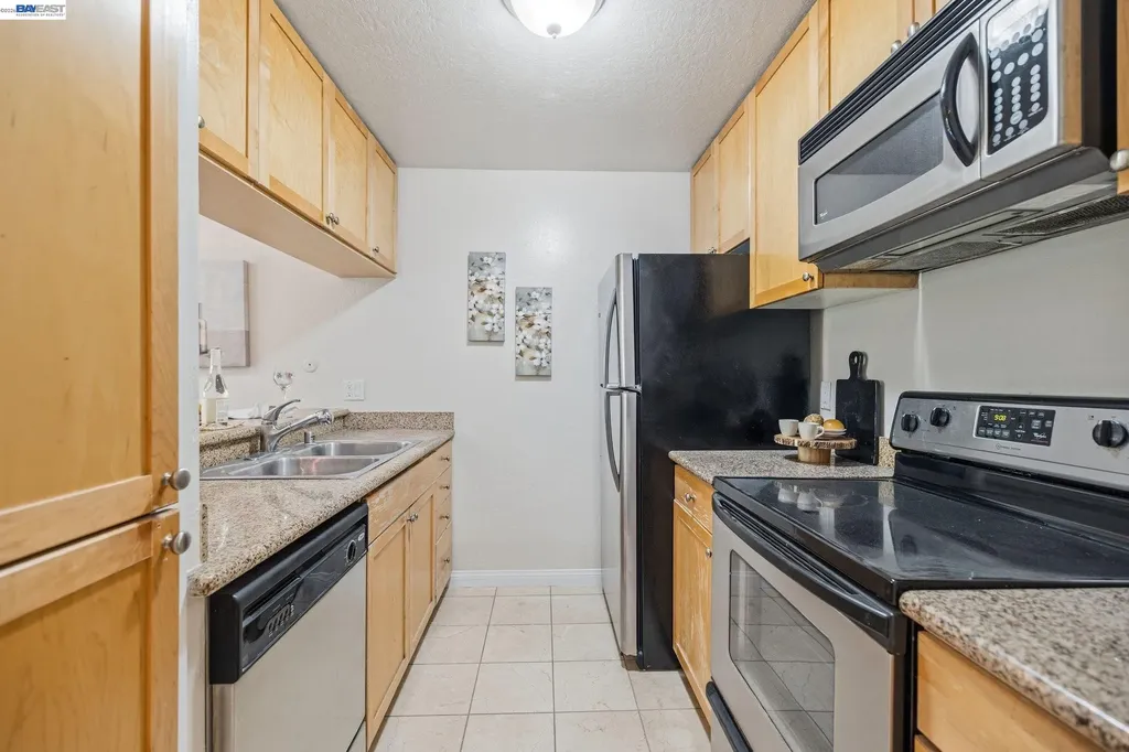 1087 Murrieta Boulevard Livermore CA 94550