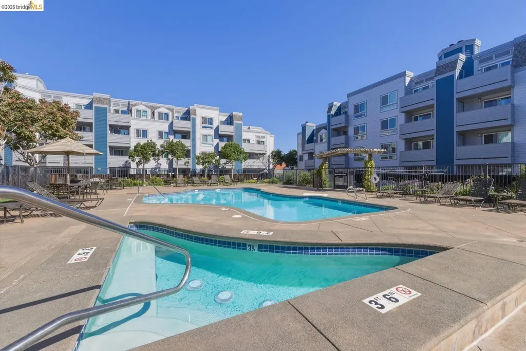 6400 Christie Avenue Emeryville CA 94608