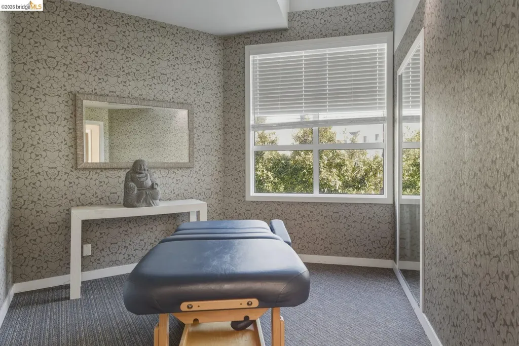 6400 Christie Avenue Emeryville CA 94608