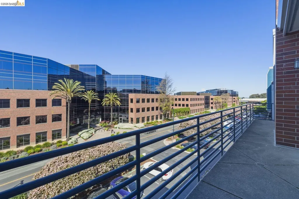 6400 Christie Avenue Emeryville CA 94608